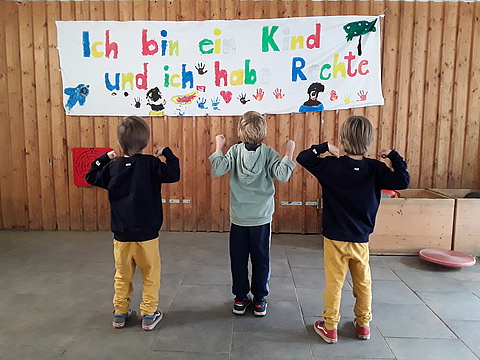 Eine Woche für die Kinder(rechte) - Abschluss der Weltkinderwoche im FRÖBEL-Kindergarten An St. Peter